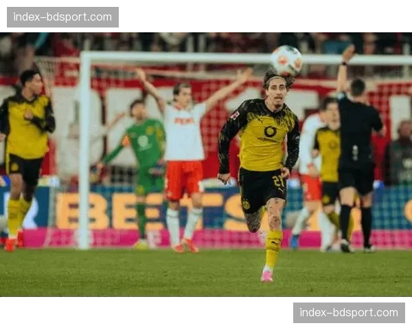 即时战报：菲尔克鲁格头球破门，多特蒙德客场领先