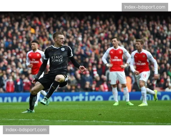 英足总宣布下赛季起英超将试行“脑震荡临时换人”新规 英足总宣布下赛季起英超将试行“脑震荡临时换人”新规